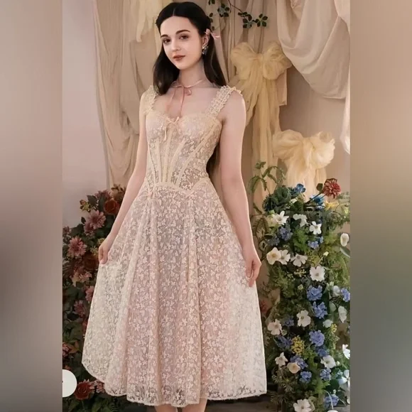 Lumina Venus Strapless Lace Corset Dress - Picture 2 of 9